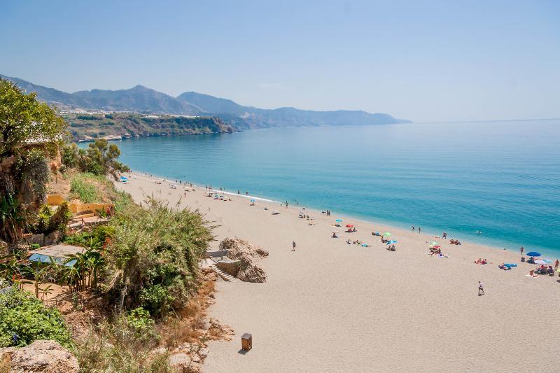 Marimel Nerja Alojamientos エクステリア 写真